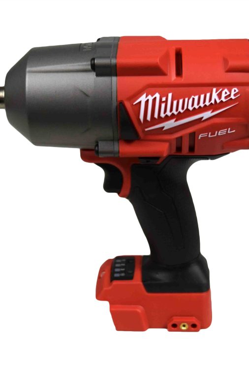 Milwaukee 2767-20 1/2" High Torque Impact Wrench w/ 48-11-1828 18V 3Ah Battery - Image 4