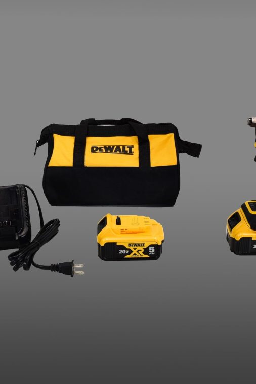 DeWalt DCF921P2 20V Cordless 1/2" Impact Wrench Kit w/2 Batteries, Charger & Bag